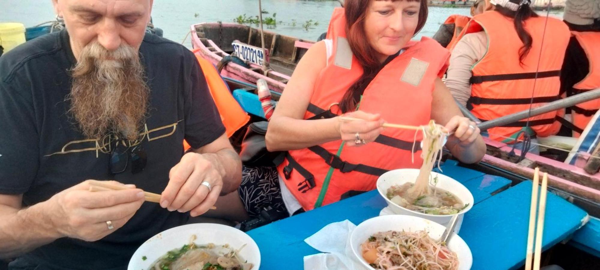 Adora Central Park Hostel Cần Thơ Kültér fotó